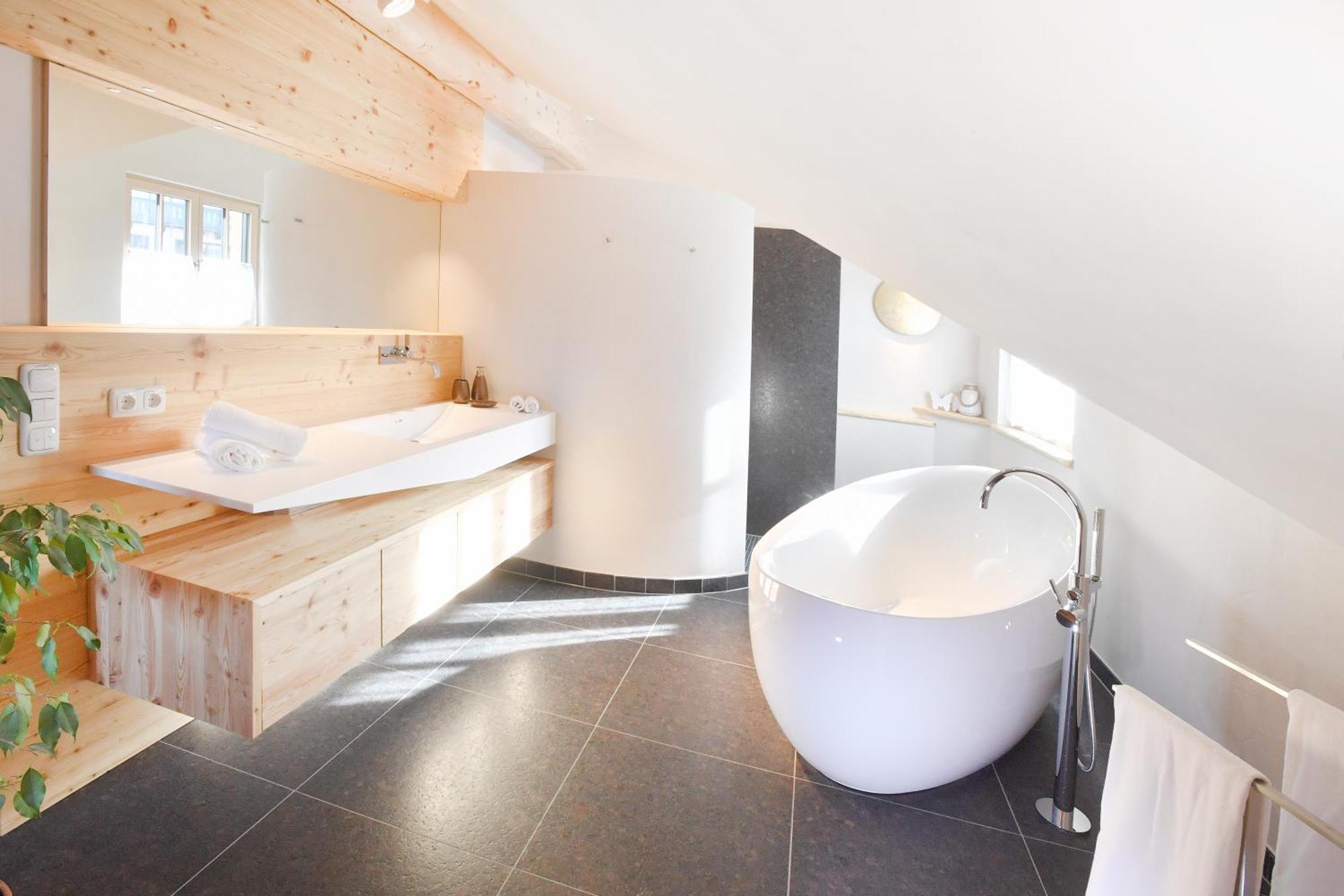 Florineum Hotel Вайрег Екстериор снимка